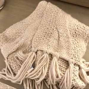 Vera Wang soft tan scarf